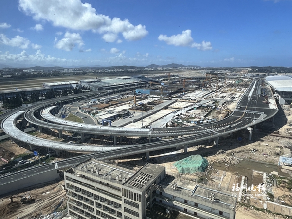 T2航站楼站前高架投用 福州机场迈入双航站楼高架时代_图片新闻_福州新区管理委员会